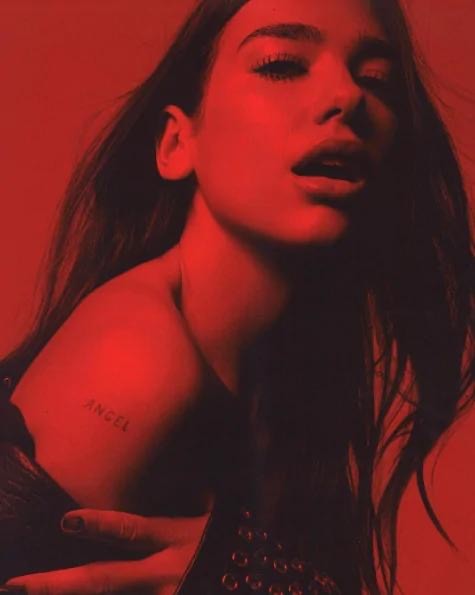 Ümraniye Escort Ayşegül Sıradanlıktan Kaçmak İsteyenlere